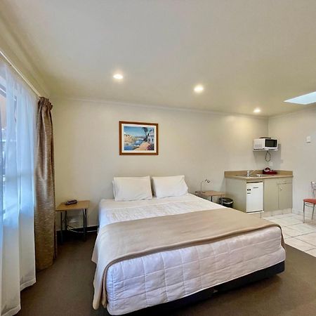 Hobson'S Choice Motel Dargaville Εξωτερικό φωτογραφία